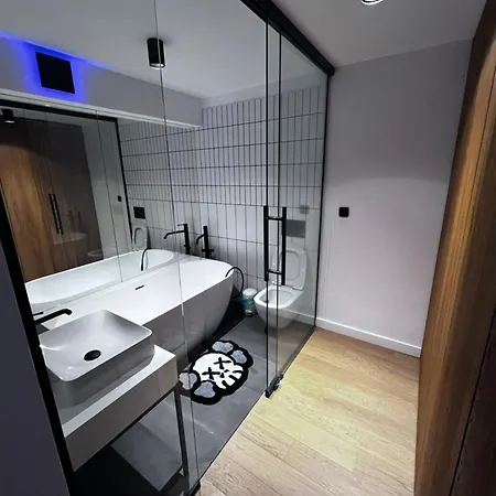 Apartman Aaron *
